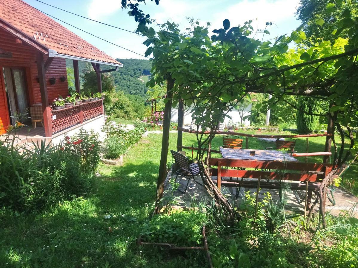 Guest House Little Heaven Užice Dış mekan fotoğraf